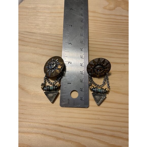 Vintage Sun & Triangle Clip-On Earrings - Unique Boho Style - Picture 4 of 4